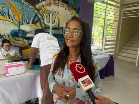 Facultad de Humanidades UASD impulsa talentos con feria de emprendedores