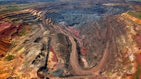 Tierra rara: alertan sobre riesgos para el agua y el turismo en Pedernales