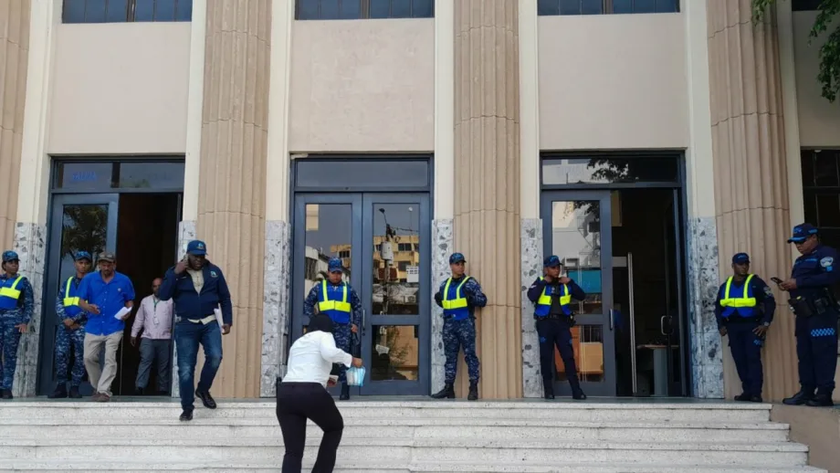 Refuerzan vigilancia en Ciudad Nueva por audiencia