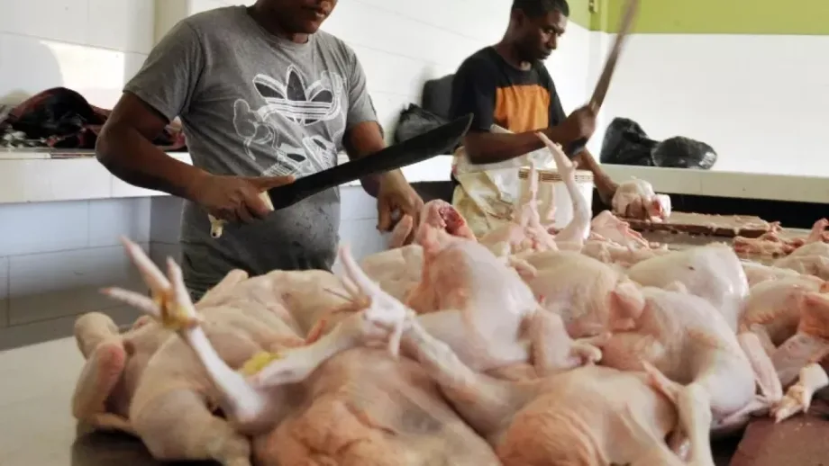 Pollo, cerdo y huevos podrían subir de precio por alza del dólar