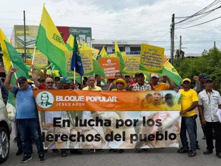 Frente Amplio se moviliza en defensa de los 30,000 productores arroceros del país