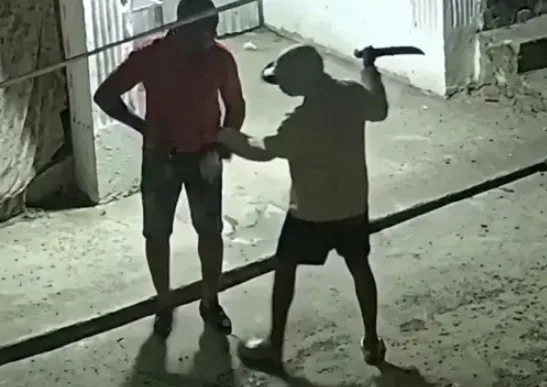 Dos adolescentes se entregan tras presunto atraco a machetazos contra sargento del Ejército en Mendoza