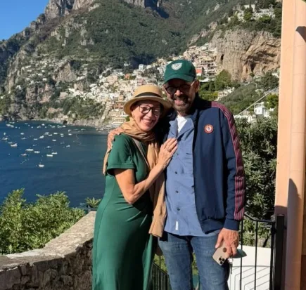 El inusual y romántico detalle público de Juan Luis Guerra