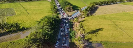 Productores de arroz paralizan la autopista del Nordeste en rechazo a las importaciones del cereal