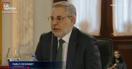 Periodista cuestiona que 86.6 % de beneficiarios de Aliméntate fueran hogares no pobres en 2025