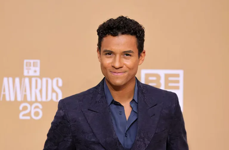 Jaafar Jackson se pronuncia sobre las escenas eliminadas que tocaban las acusaciones de abuso hacia Michael Jackson