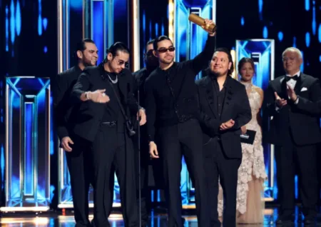 Fuerza Regida triunfa en los Billboard Latin Music Awards 2026; Romeo Santos ganó cuatro premios