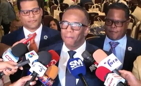 DIGEGA entrega más de RD$15 millones a porcicultores afectados por la peste porcina africana en el Cibao