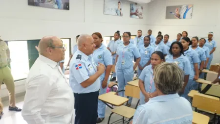 Mescyt apoyará las escuelas vocacionales