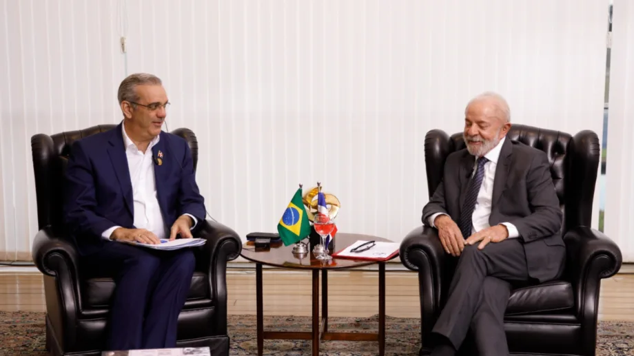 Abinader felicita a Lula por su victoria en la segunda vuelta electoral frente a Bolsonaro