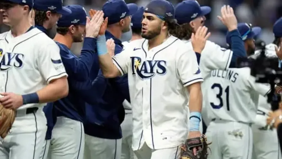 Tampa “no coge corte”; coloca a los Yanquis contra el paredón