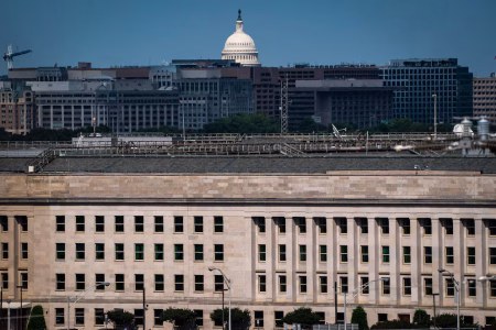 El Pentágono busca crear un programa de espionaje encubierto para hacer frente a China