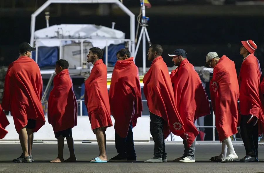 UE aprueba Reglamento de Retornos que permite crear centros para migrantes en terceros países