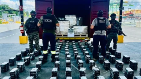 Panamá incauta 1.148 paquetes de presunta droga en el litoral pacífico