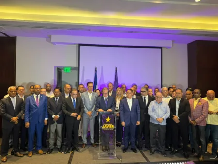 Francisco Javier dice suspensión de consulta es "un revés", pero PLD no se detendrá Francisco Javier dice suspensión de consulta es "un revés", pero PLD no se detendrá