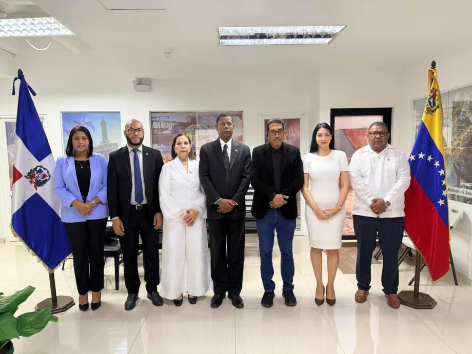 Consulado dominicano en Caracas reabre tras más de dos años cerrado Consulado dominicano en Caracas reabre tras más de dos años cerrado