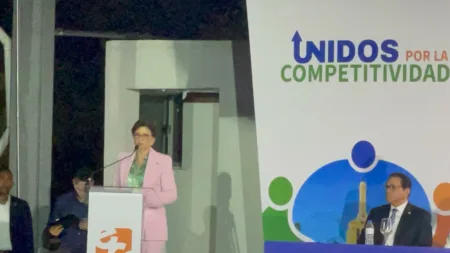 Raquel Peña anuncia dos frentes para arrancar la carretera del Ámbar; Abinader visitará Expo Cibao este sábado