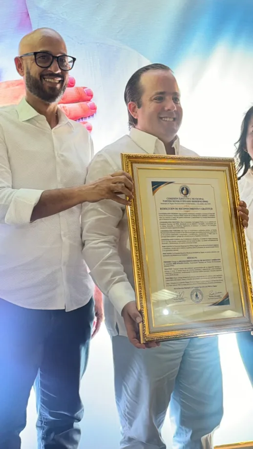 PRM en Nagua reconoce a José Ignacio Paliza por su liderazgo y aporte al fortalecimiento del partido