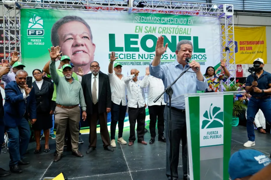Leonel afirma que la “ineptitud” del PRM se refleja en inseguridad ciudadana y alto costo de la vida Leonel afirma que la “ineptitud” del PRM se refleja en inseguridad ciudadana y alto costo de la vida