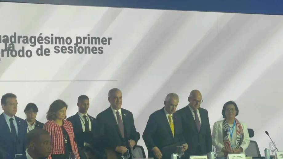 Abinader inaugura la CEPAL en Santiago y llama a convertir el crecimiento en bienestar Abinader inaugura la CEPAL en Santiago y llama a convertir el crecimiento en bienestar
