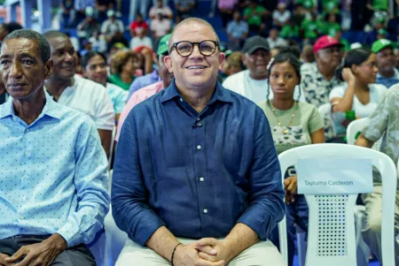 Rafael Castillo suma respaldo interno en la FP para aspirar