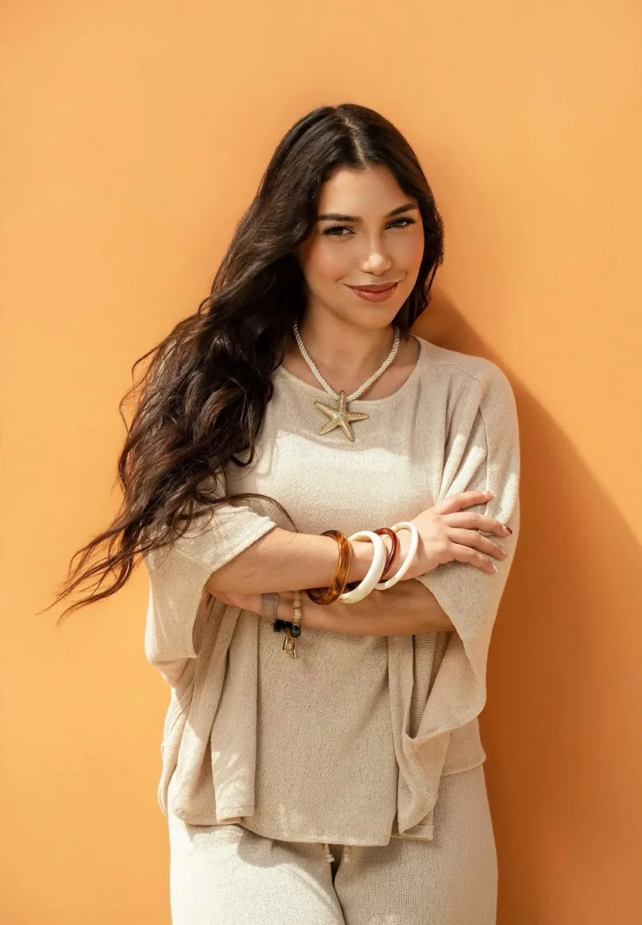 Diana Vargas, esposa de Nfasis, debuta en la música 2026