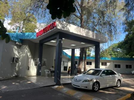 Paro médico afecta atención de niños en Santo Domingo