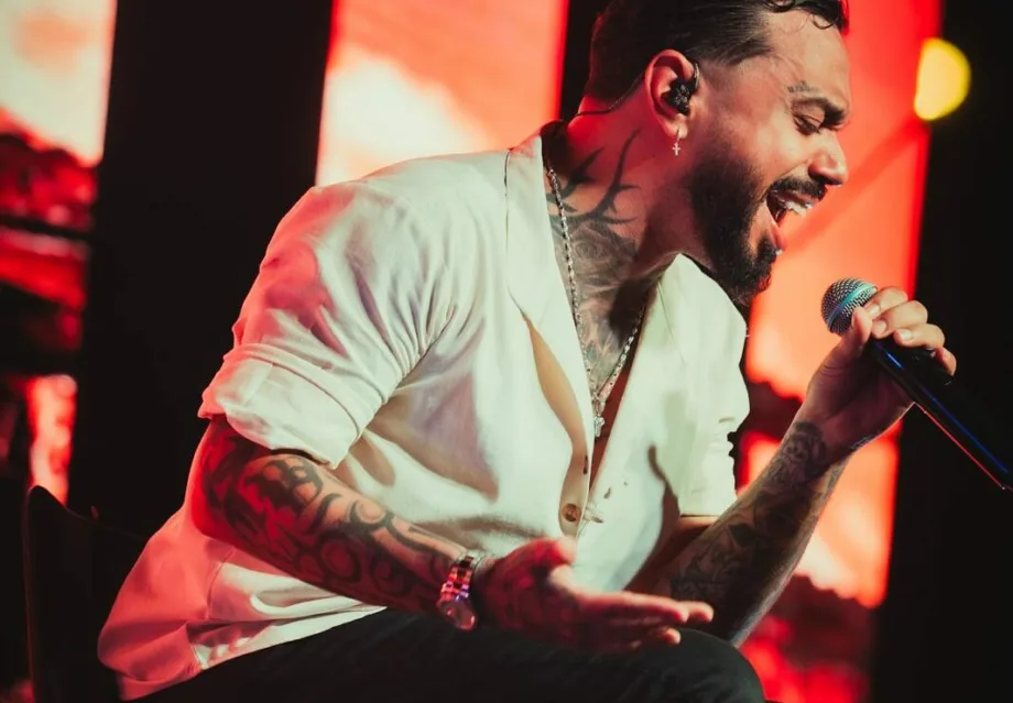 Yenddi conquista al público con su bachata en Connecticut