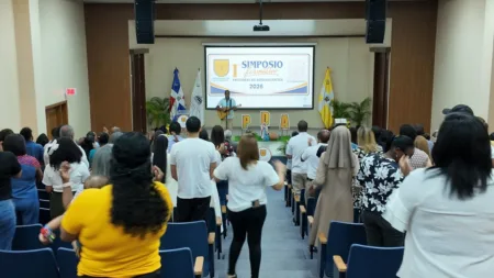 Arquidiócesis de Santo Domingo realiza simposio