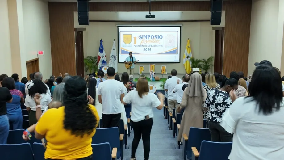 Arquidiócesis de Santo Domingo realiza simposio