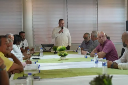 Sector arrocero respalda al Gobierno y confía en renegociación del DR-CAFTA