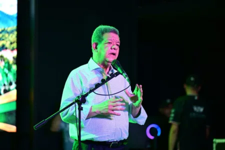 Leonel Fernández felicita a Lula da Silva por su reelección en Brasil