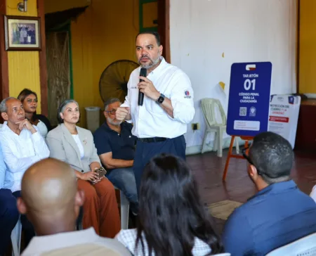 Pablo Ulloa llama a verificar la información antes de compartirla en redes sociales