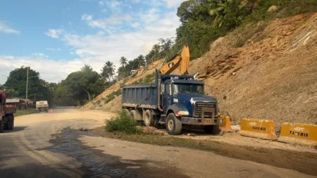 Punta Balandra: obra adjudicada por más de RD$473 millones avanza a paso lento, según se observa en el lugar