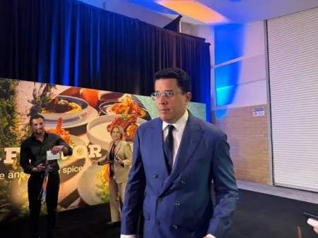 Collado califica de “histórico” el encuentro de Meet in Paradise en Canadá