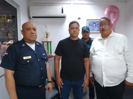 Se entrega “Yoan”, buscado por muerte de un hombre durante discusión en Licey al Medio