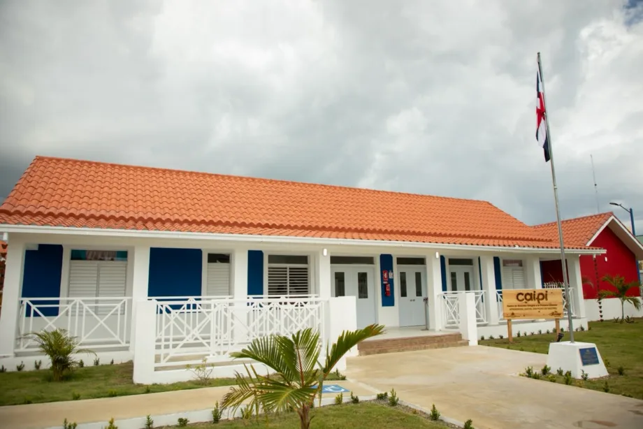 Abinader inaugura centro para la primera infancia en San Pedro de Macorís que beneficiará a 250 infantes