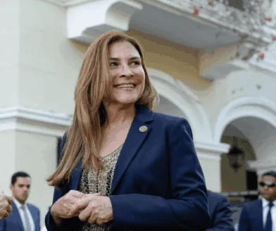 Carolina Mejía suma respaldo de importantes dirigentes del PRM en Monte Plata | De Último Minuto