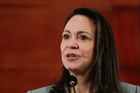 María Corina Machado denuncia que EE.UU. la excluyó