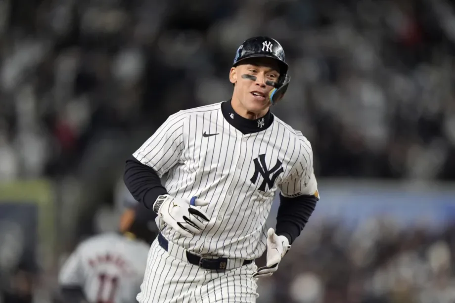 Aaron Judge no se rinde, busca regresar con los Yankees para la Serie Divisional