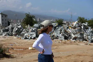 María Corina Machado visita estado devastado por doble terremoto y se reúne con afectados