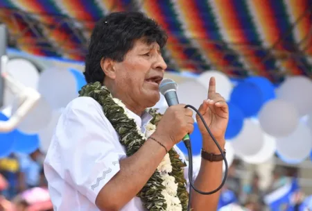 Evo Morales critica a Rodrigo Paz por buscar ayuda internacional para capturarlo Evo Morales critica a Rodrigo Paz por buscar ayuda internacional para capturarlo