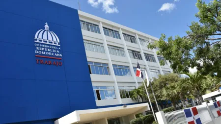 Ministerio de Trabajo llama a flexibilizar horarios laborales ante las lluvias