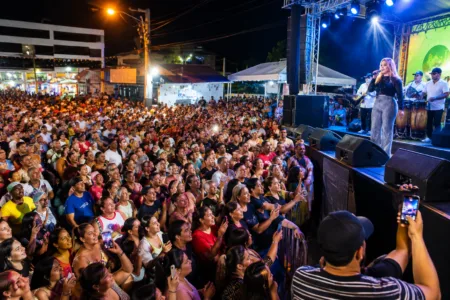 Fiestas Patronales de Moca Rosario 2026 cierran con Miriam Cruz en medio de críticas Fiestas Patronales de Moca Rosario 2026 cierran con Miriam Cruz en medio de críticas