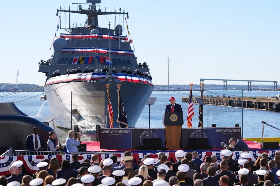 Trump anuncia inversión de US$6,600 millones para ampliar fabricación de submarinos EEUU